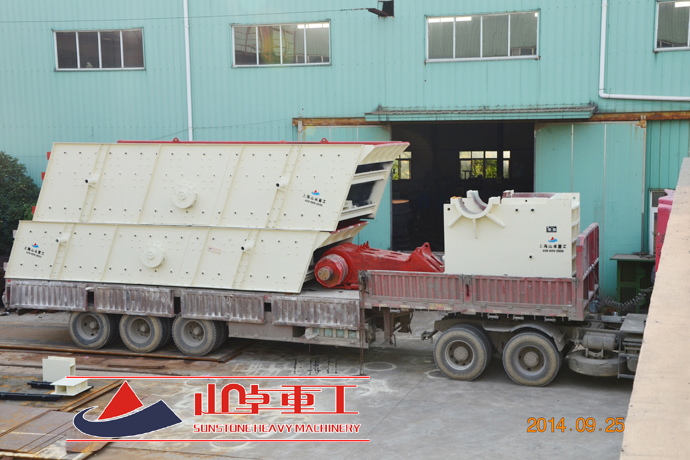 時產280噸玄武巖生產線發(fā)貨現場